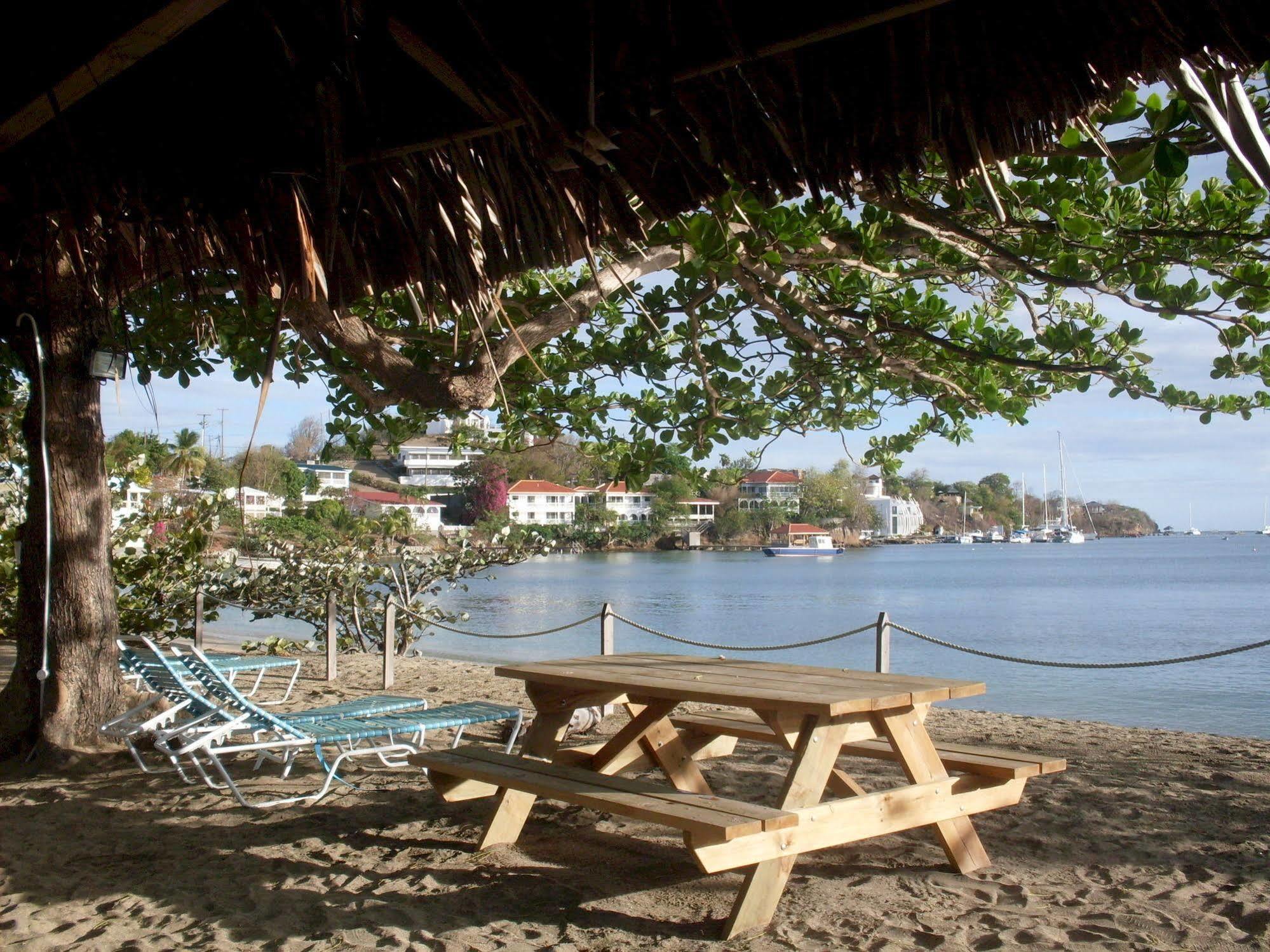 Lance Aux Epines Cottages Exteriér fotografie